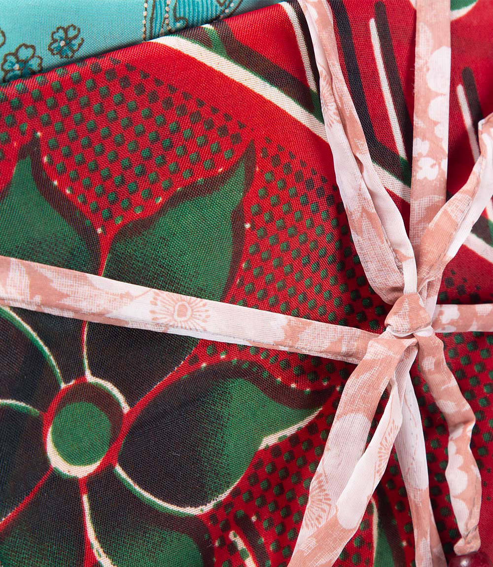 Sari Fabric Gift Wraps - Pack of 6, Assorted. 90x90cm