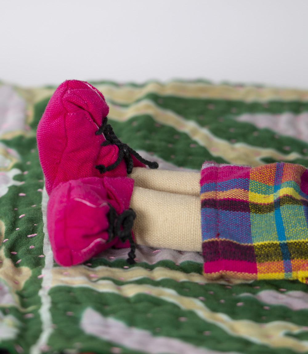 Gang of 5 - Dress Up