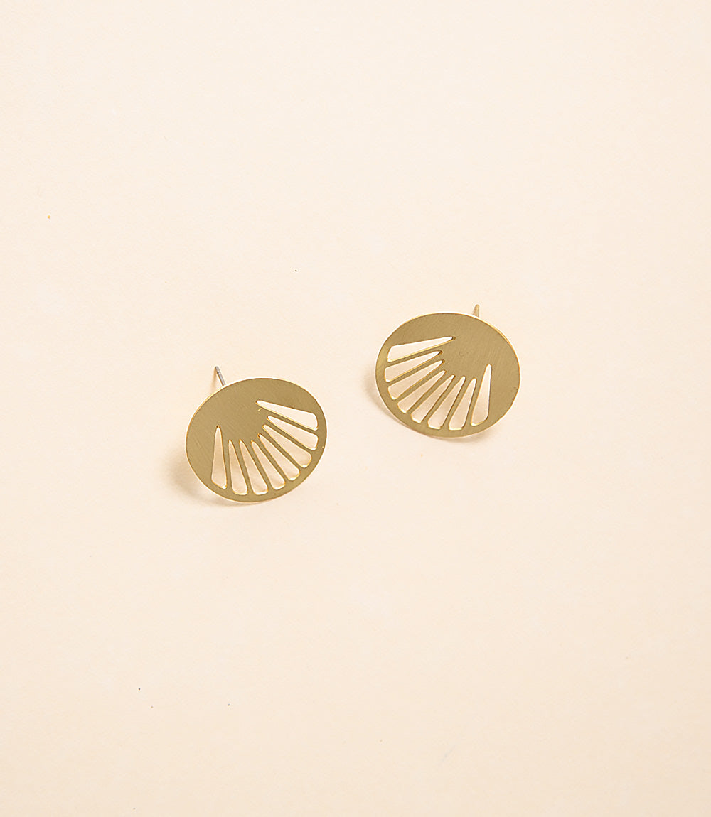 Deco - Fan Stud Earrings - Gold
