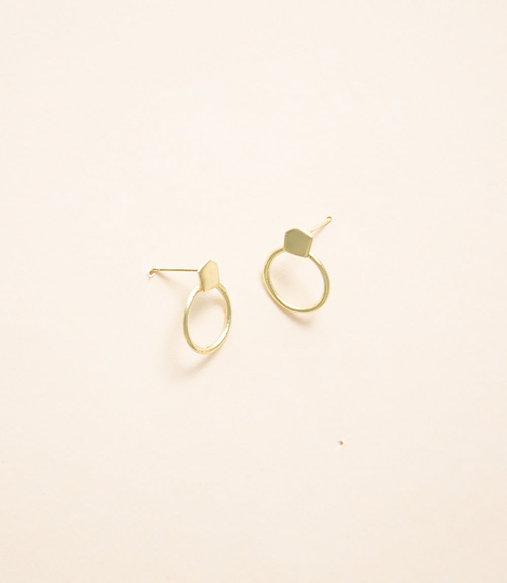 Deco - Small Hoop Stud Earrings - Gold.