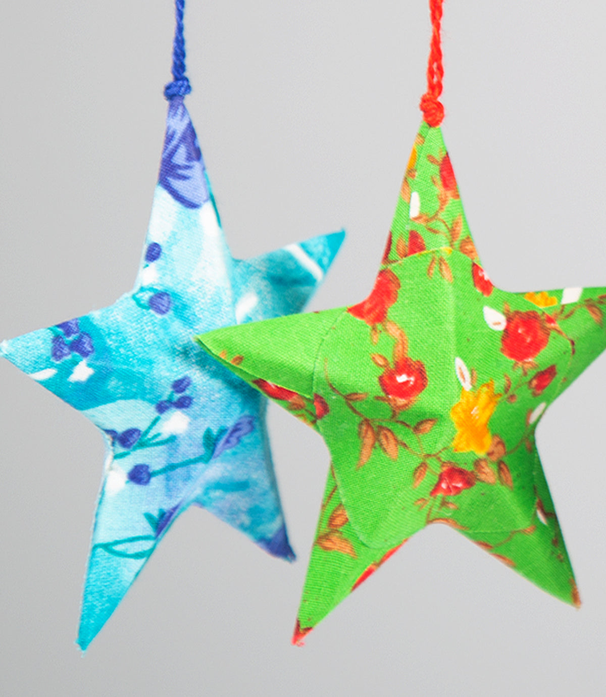 Saree Fabric Stars - Set of 6. Assorted