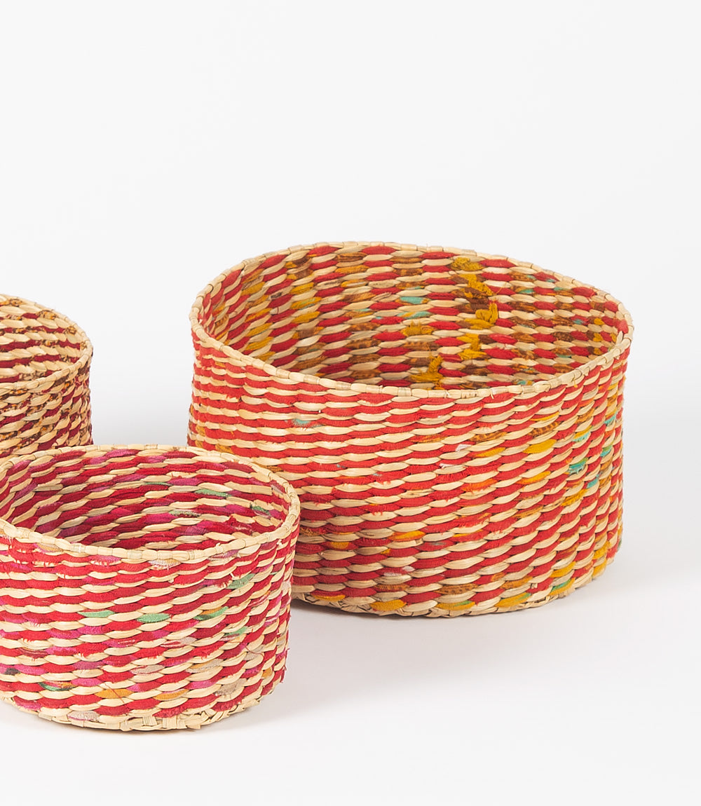 Multi-coloured Recycled Saree &amp; Pathi Grass Baskets – Set of 3