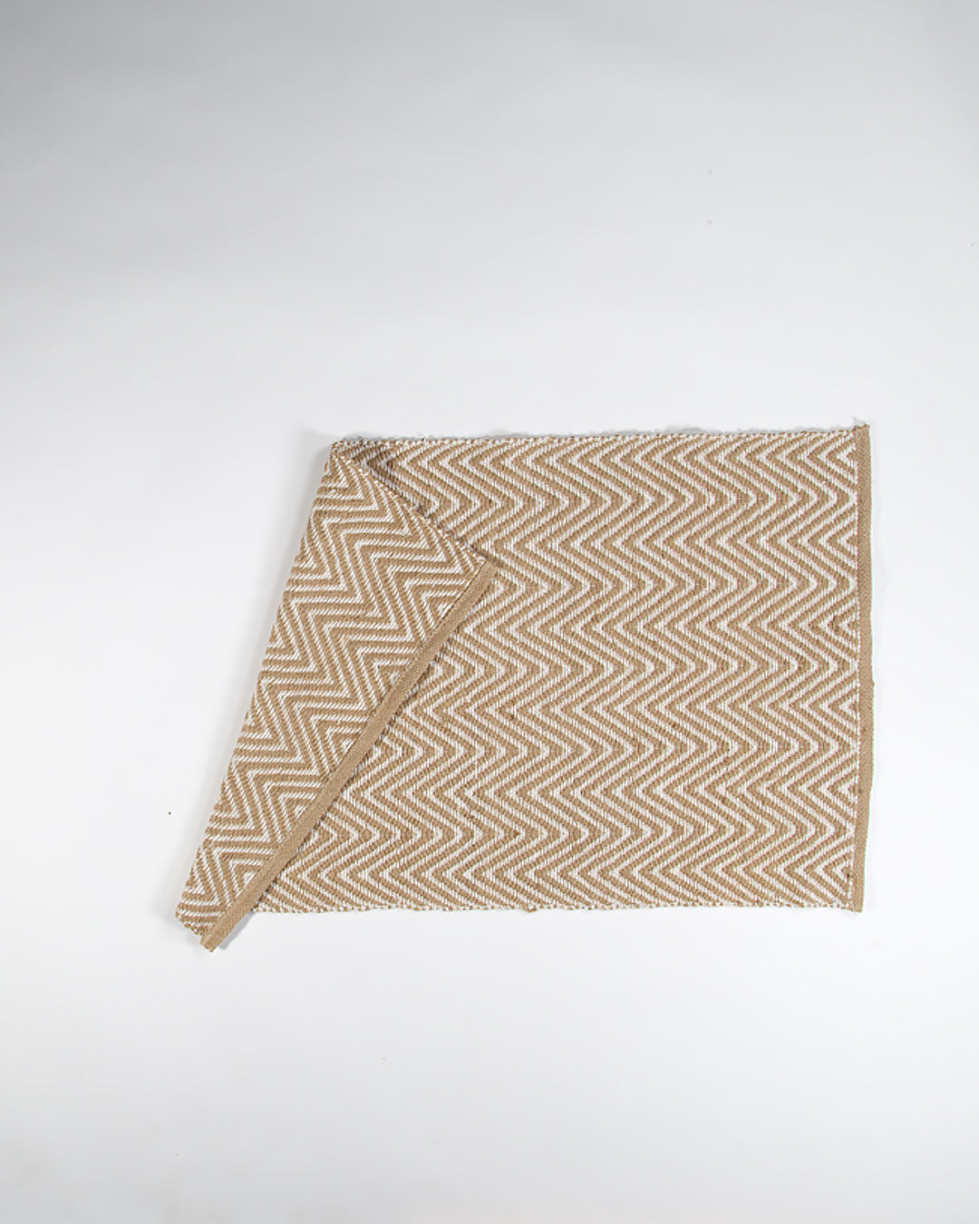 Jute and Cotton Thread Mat, Natural, Wavey Zig Zag Pattern, 60x90cm