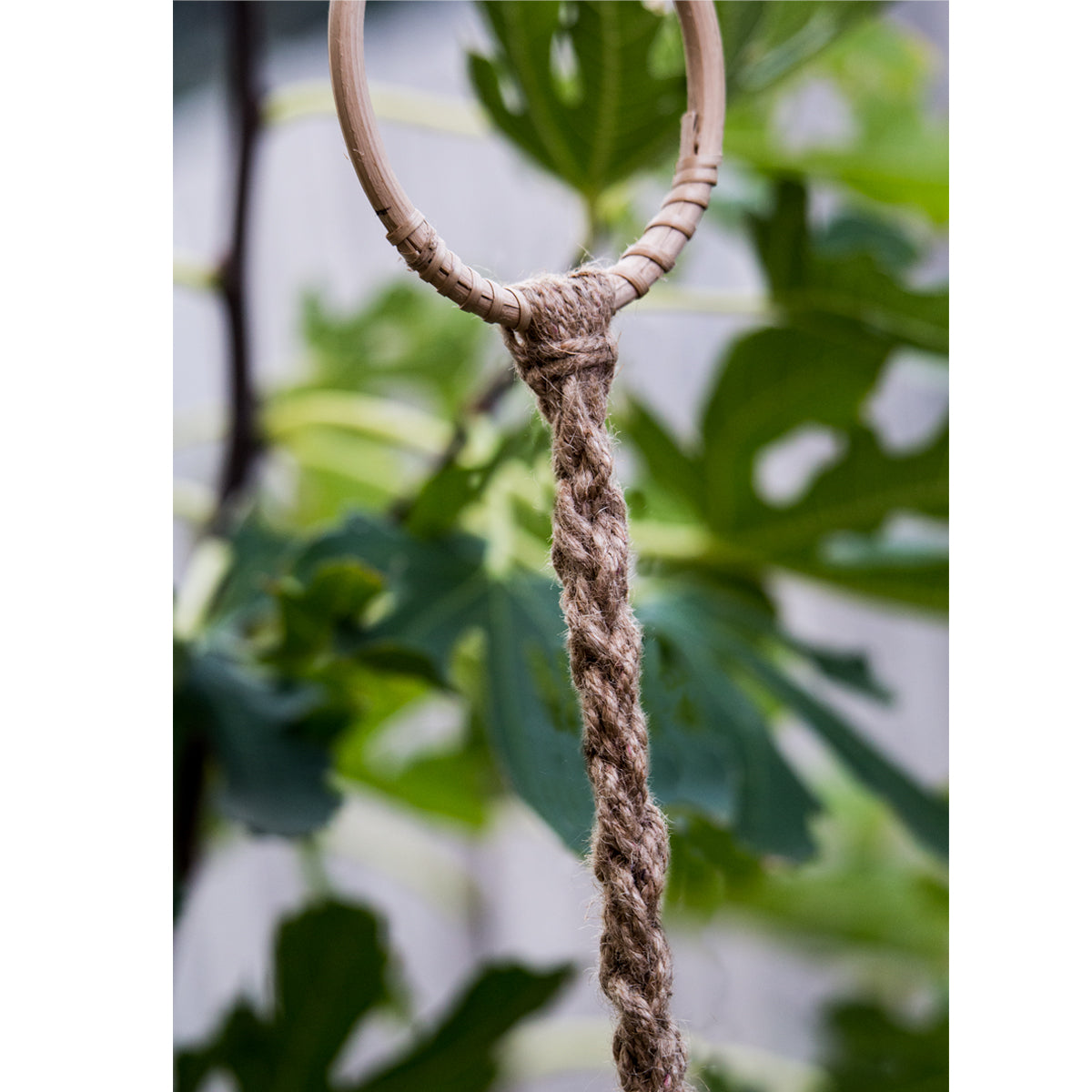 Macrame pot hanger jute