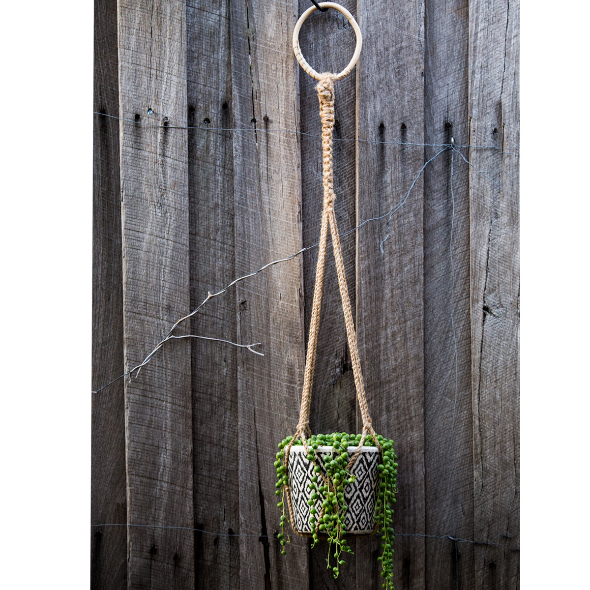 Macrame pot hanger jute