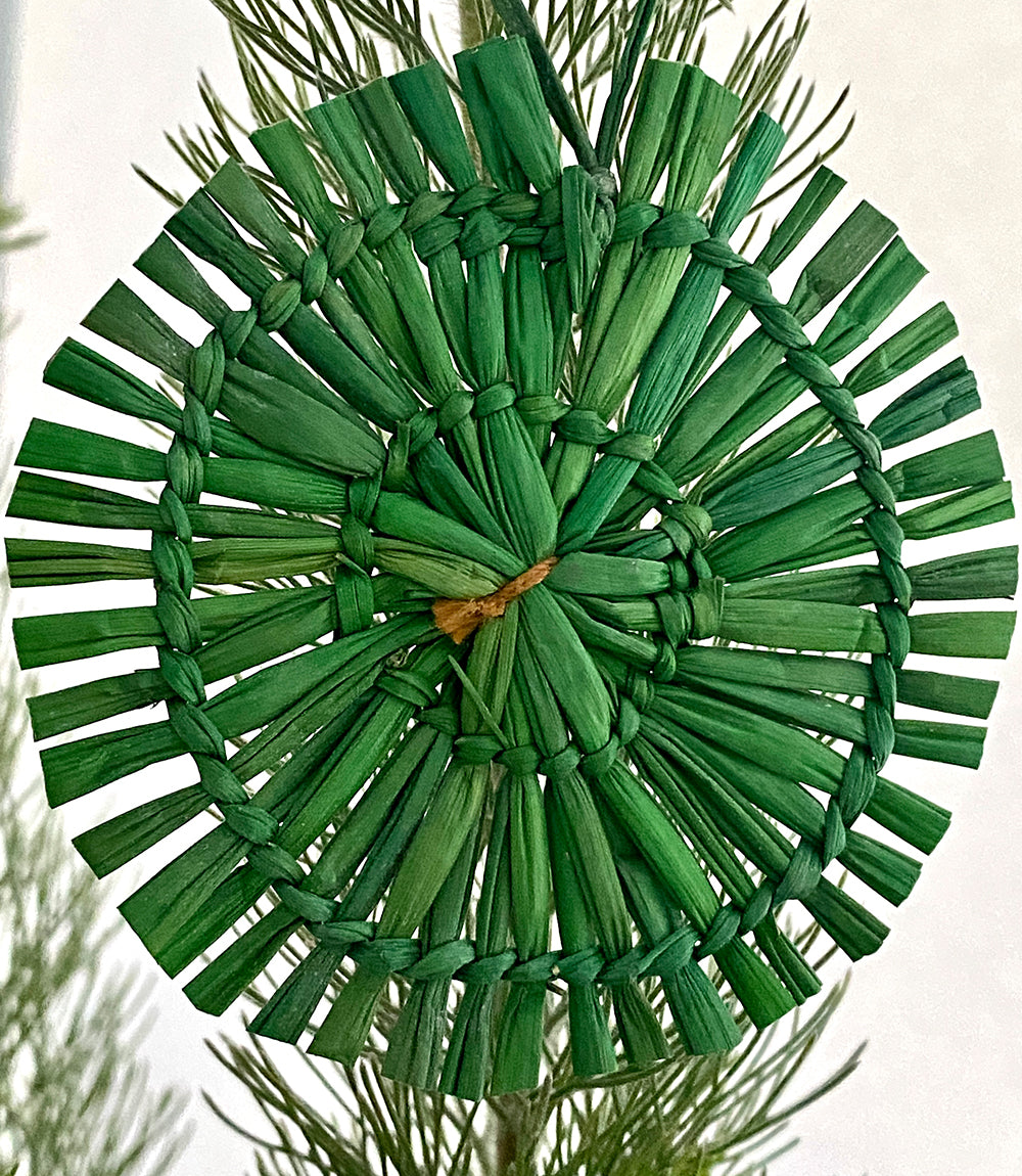 Festive round ornaments - pathi grass